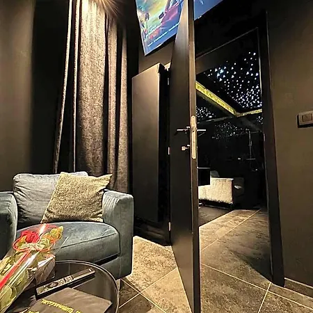 La Delta Hotel
